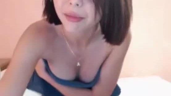 Young teen girl plays webcam