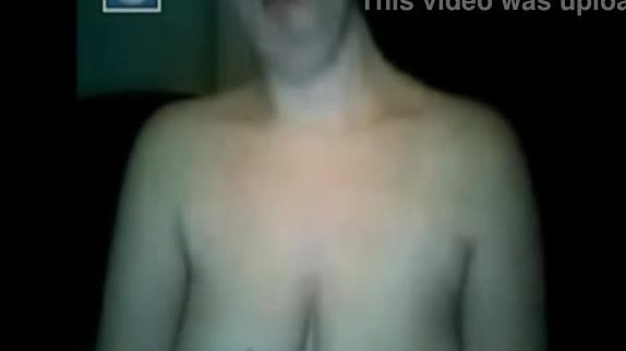 Busty Amateur Topless on Webcam